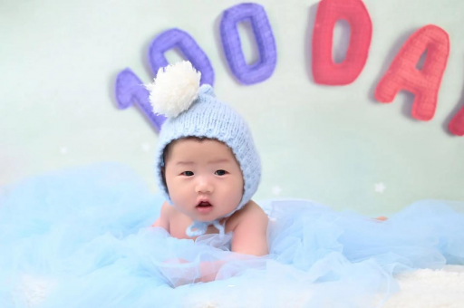 重庆宝宝喜欢搓脚 重庆宝宝喜欢搓脚